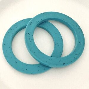 Vintage Pair of Robins Egg Blue Speckled Bangle Bracelets Medium Size